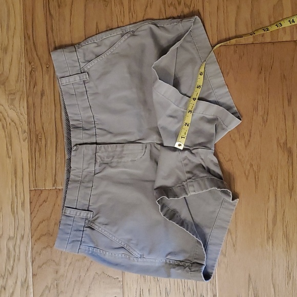 J. Crew 4" Chino Shorts Size 6 Grey 100% Cotton Women - Picture 4 of 7